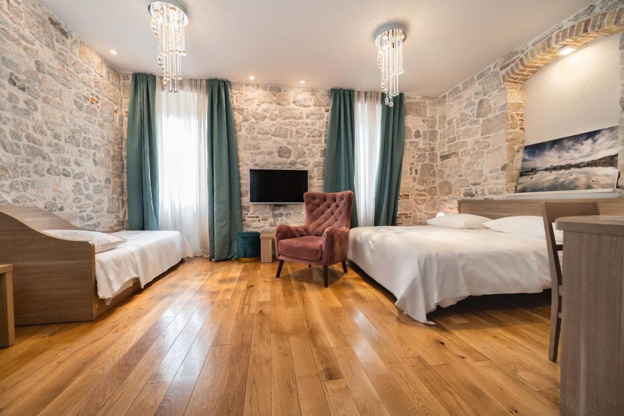 Tifani Luxury Rooms 2 Сплит Экстерьер фото