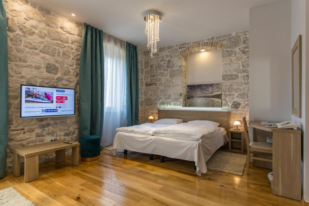 Tifani Luxury Rooms 2 Сплит Экстерьер фото